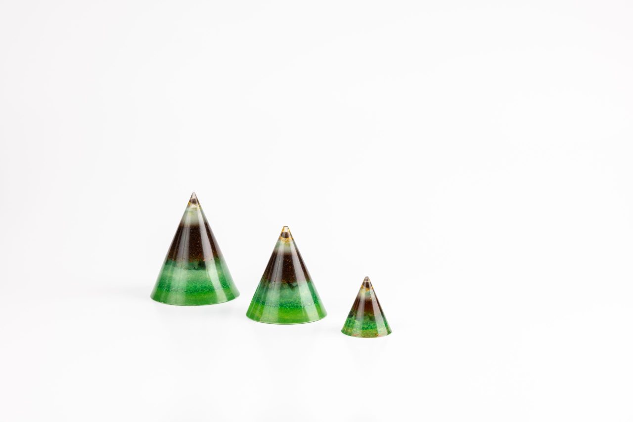 Green Zambala Pyramid Cone large, 80.5g, GZ 115